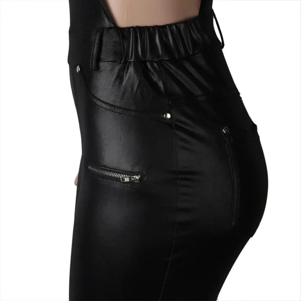 salopette cuir femme noire