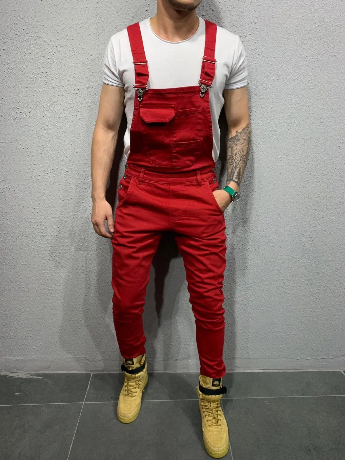 salopette jean homme rouge